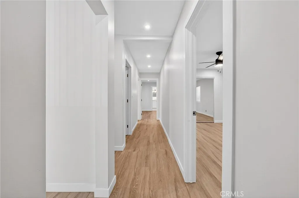 1842 E 123rd, Los Angeles, California 90059 home-pic-10